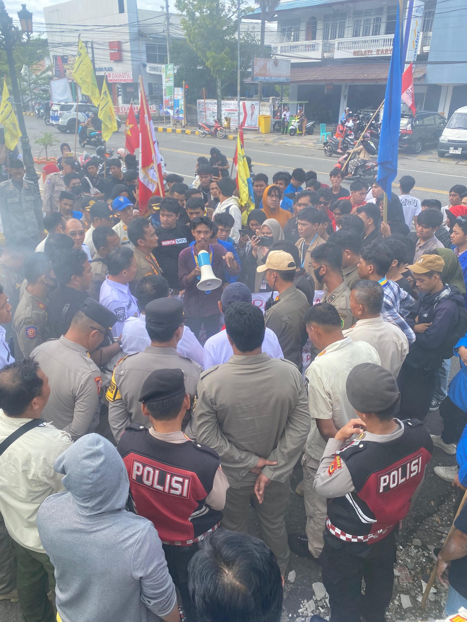 Aliansi Cipayung Demo, Nilai Pj Walikota Palopo Lamban Tangani Banjir