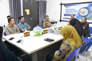 Dorong Prodi Menuju Predikat Unggul, FUAD UIN Palopo Gelar Audit Mutu Internal
