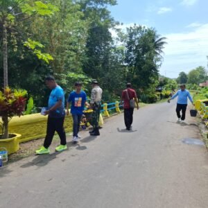 Perkuat Semangat Kebersamaan, Warga Desa Lumaring Lakukan Giat Gotong Royong